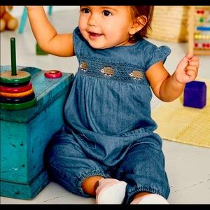 Mini boden hedge hog romper 2-3 year old